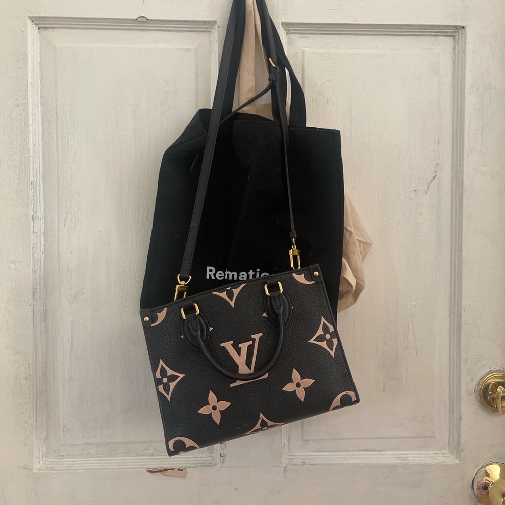 FW 21 LV purse